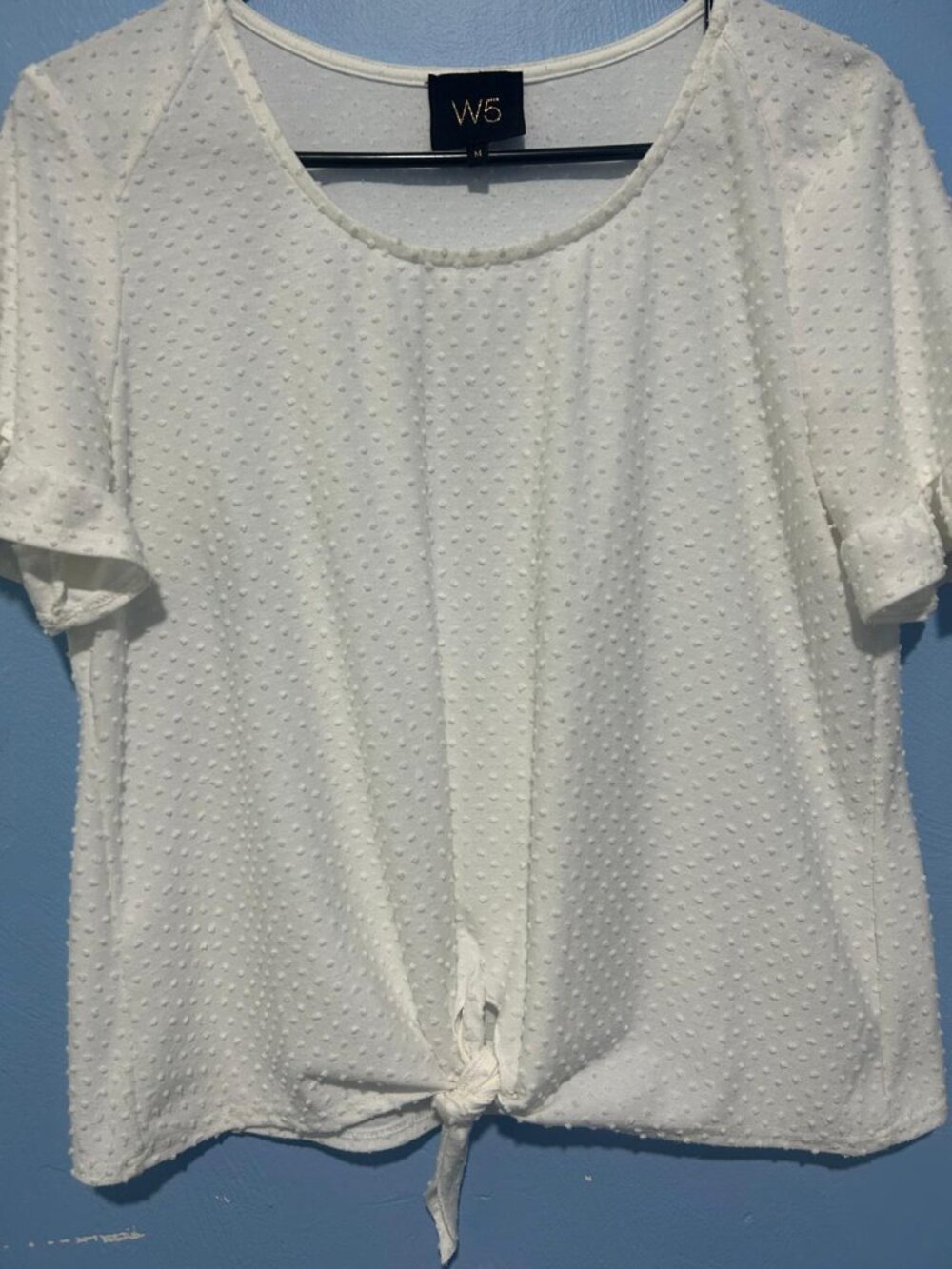 W5 Women Medium White Swiss Dot Front Tie Flutter Ruffle Sleeve Blouse